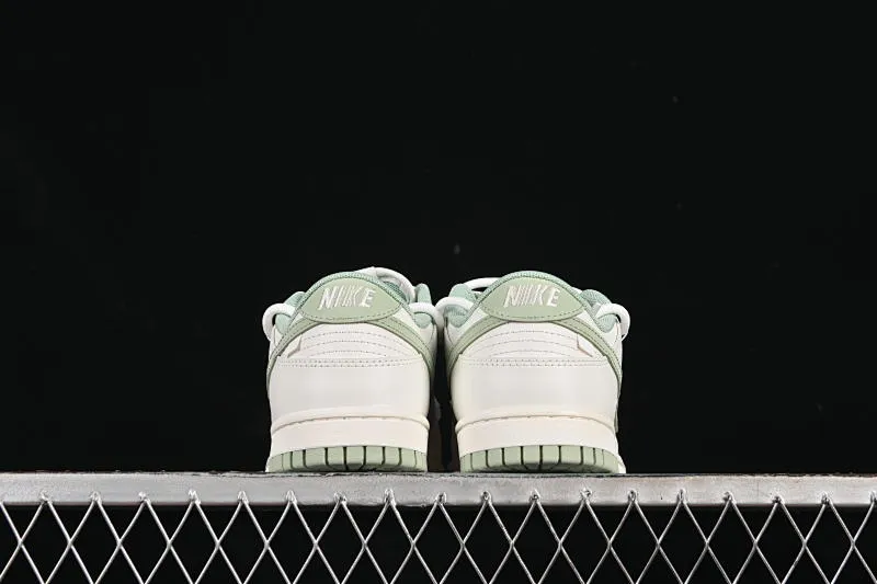 All Categories Nk SB Dunk Series Nk SB Dunk Low High-end Customized Low-top Shoes Nike SB Dunk Low "Just Do It" Straps Anniversary High-end Customized Low-top Casual Shoes WG0508-048